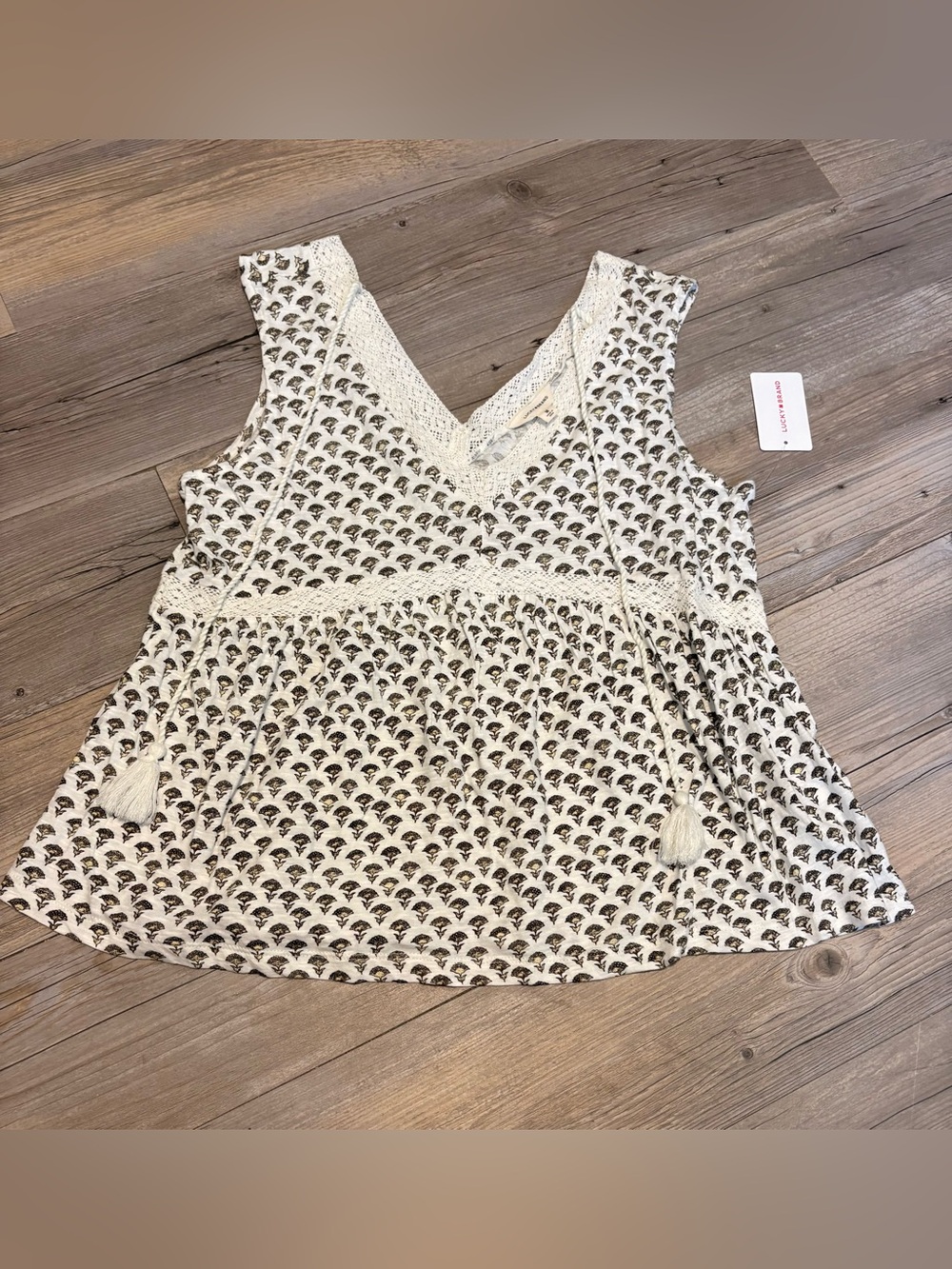 Lucky Brand tank top medium floral print new with tags